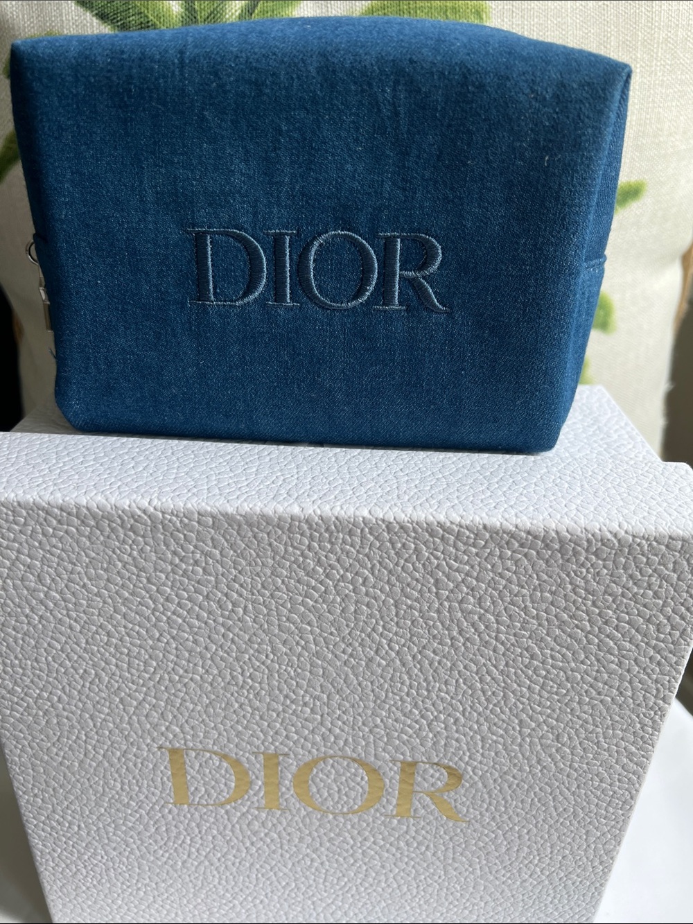 New Authentic Dior Denim Embroidered Toiletry Pouch - Blue - Picture 7 of 7
